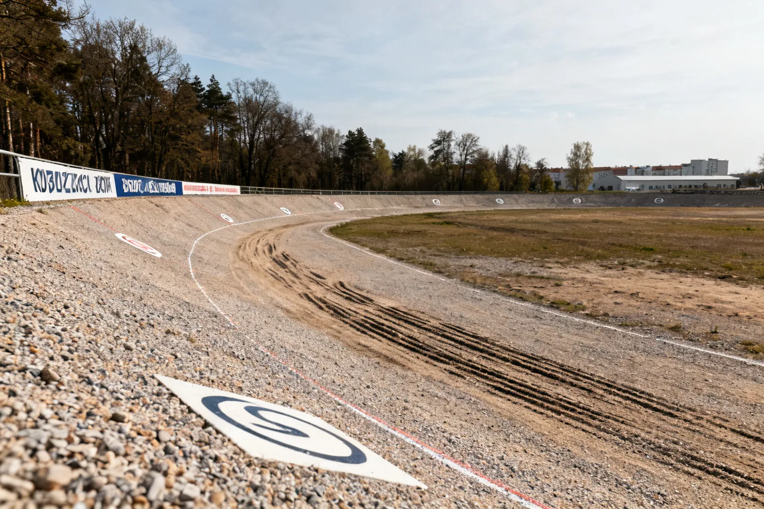 Adam Kuś wygrał etap i klasyfikację Predator Gravel 2026 w Bolesławcu